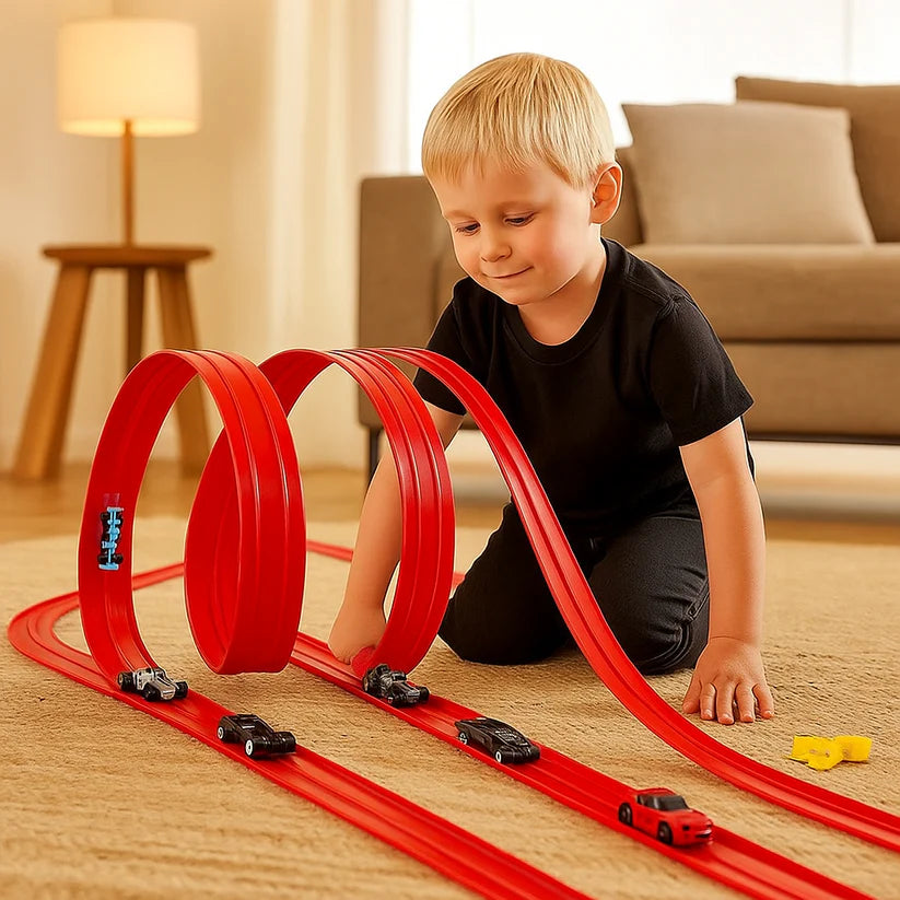 MagicTrack™ Pista de Carreras Flexible INCLUYE 4 MINI CARROS UPSELL